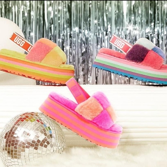 LAST ONE - NWT Disco Checker Slide in Pride Rainbow Yellow - Picture 2 of 12